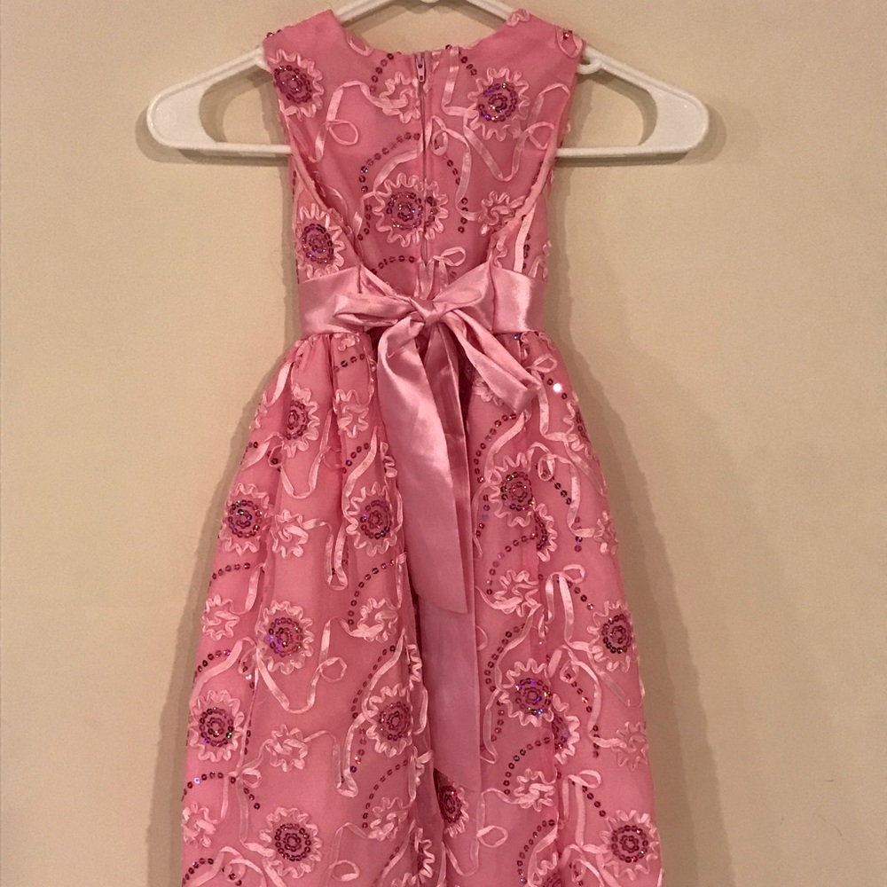 Girls special occasion dress - Picture 2 of 3